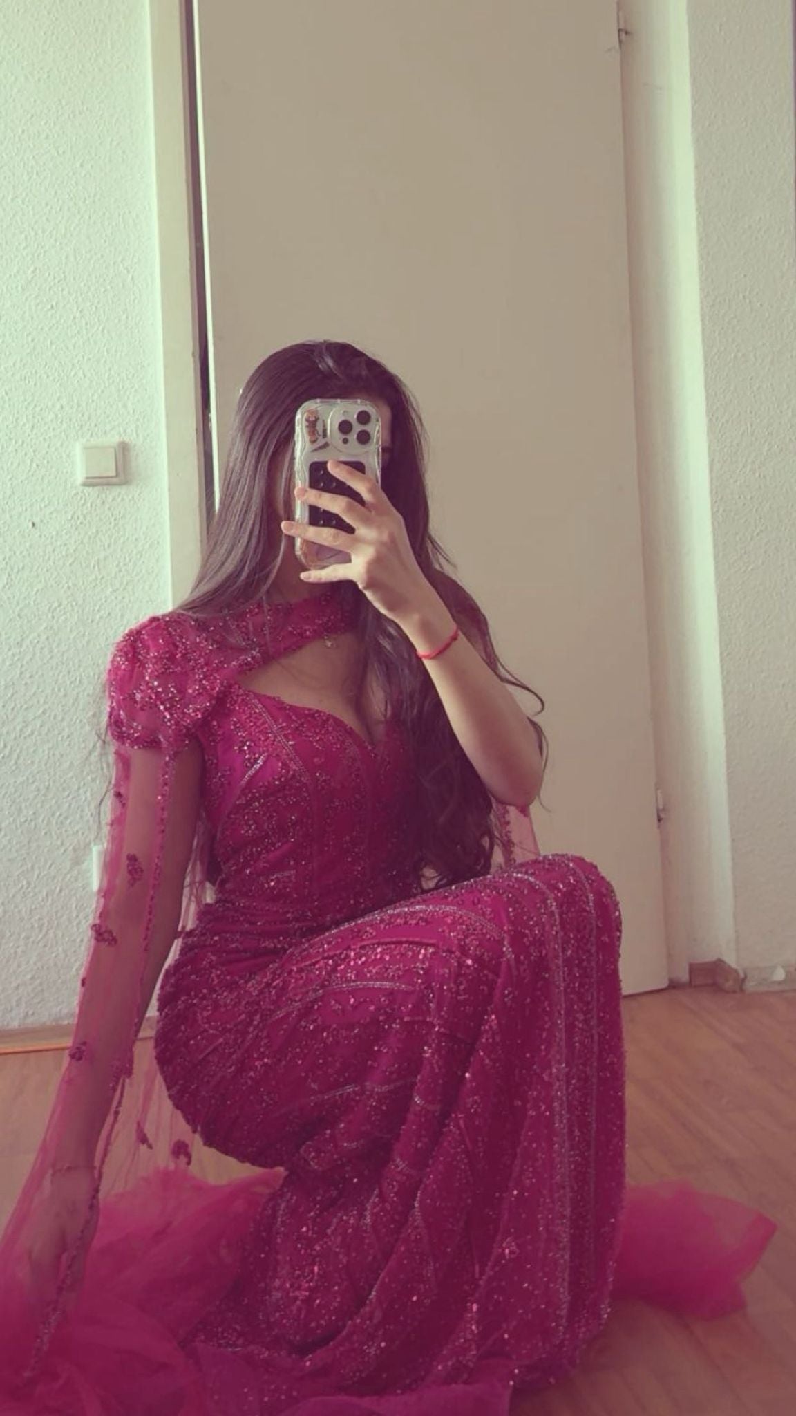 Traditionelles Kurdisches Abendkleider- Hochzeitskleider - Pink mit Pailletten